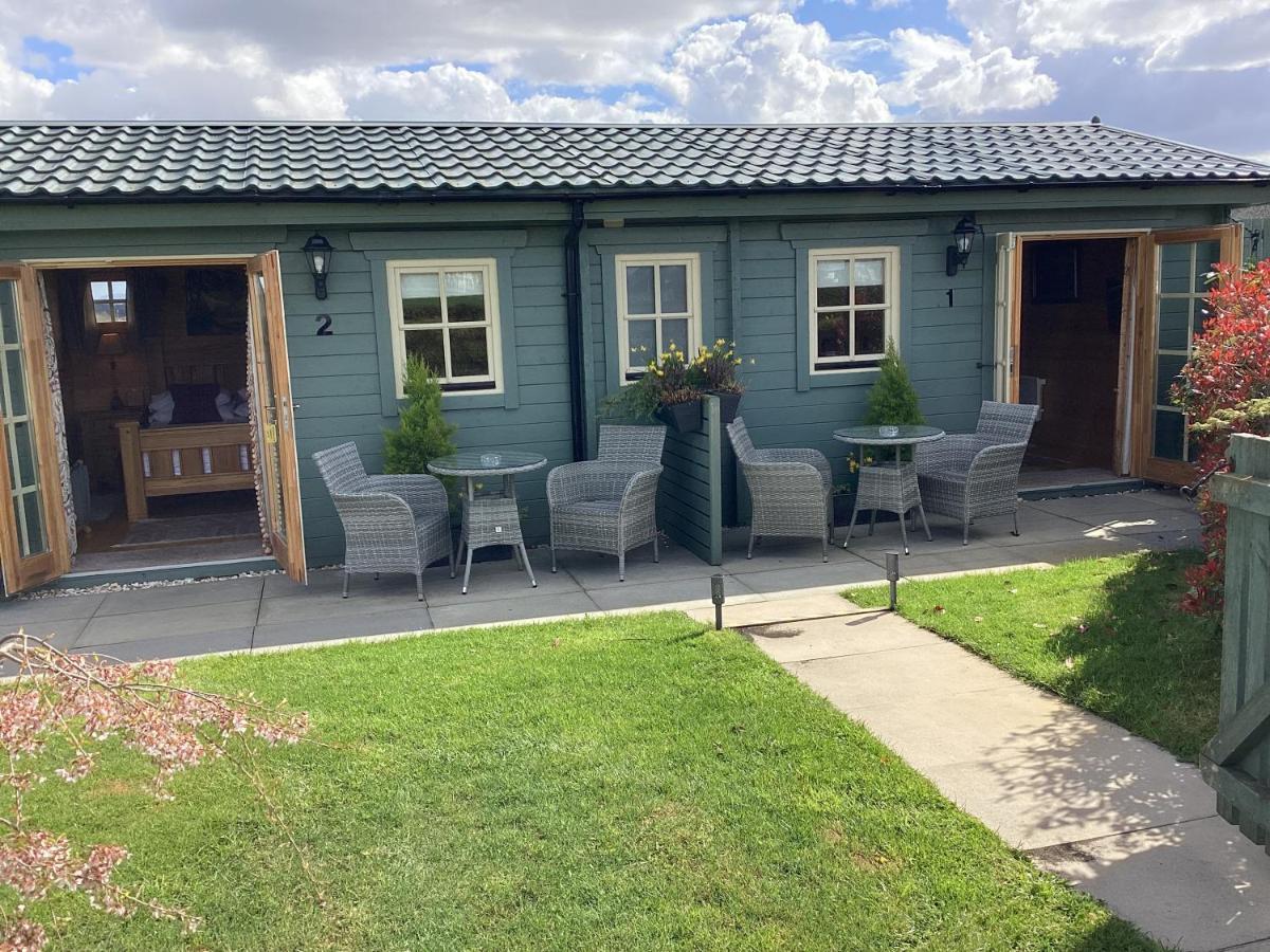 Auchenlea Lodges - Glasgow — Photos 3